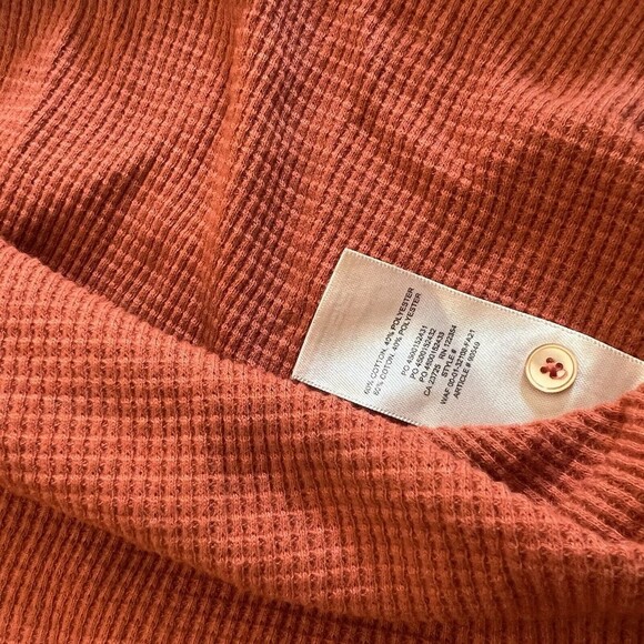 The Group Babaton Oversized VNeck Button Down Waffle Knit LongSleeve Size Large - Picture 10 of 13